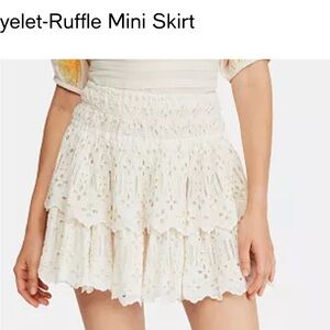 FREE PEOPLE‎ ONE COTTON CROCHET RUFFLE TIER MINI SKIRT IN CREAM
